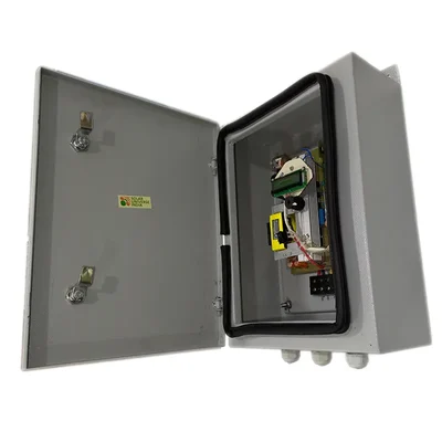 Solar Universe India 20Amp MPPT Dual Voltage Mode Solar Charge Controller with LCD Display and 9V USB Output