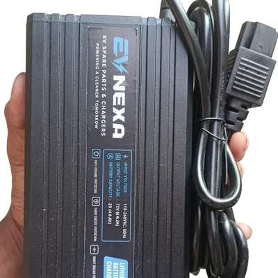 72V 8A Lithium Battery Charger for High-Power Electric Scooters & E-Bikes