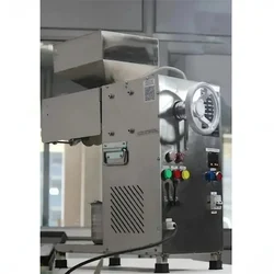 Commercial Multi Oil Seed Press/Expeller Machine 1500W, 10 -12 Kg/hr with Free Accessories 