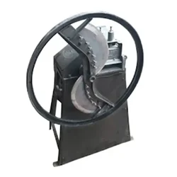 500 kg/hr Chaff/Chara Cutting Machine, Iron Body