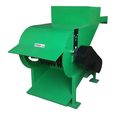 3 HP Crompton Motor Cow Dung and Agricultural Waste Crusher Machine