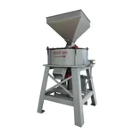 Commercial 18 inch Horizontal Bolt Type Flour Mill/Atta Chakki with Patta Pulley and 75kg/hr Capacity, Without Motor