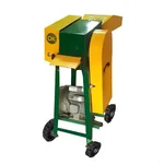 Premium Quality Chaff Cutter Machine WIth 1.5 HP Motor, 450-700 Kg/hr Capacity