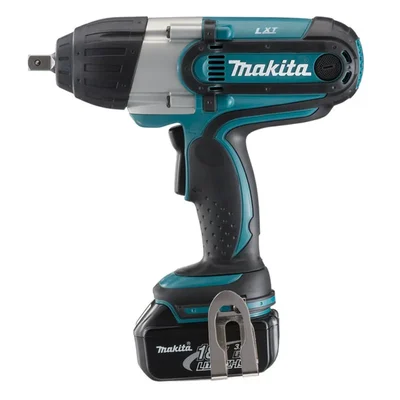 Makita 1/2 inch (12.7 mm) Cordless Impact Wrench With Battery, Charger & Accessories, 1800 RPM (DTW450)