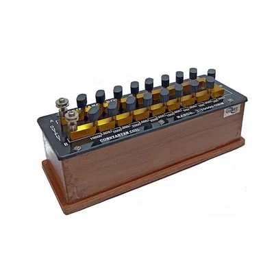 COMETEK 1 to 10000 Ohms Plug Type Resistance Box, High Precision Constantan Coil Physics Lab Apparatus