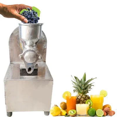 Heavy Duty Stainless Steel Semi Automatic No.18 Juicer Machine with 0.5HP Motor 4.7 Inch Hopper Dia 
