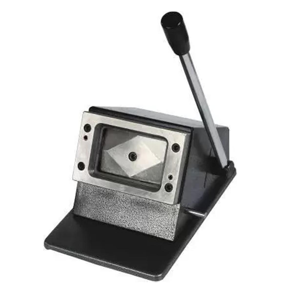 Heavy Duty Scythe With 23 Inch Blade For Harvesting Grass or Crops