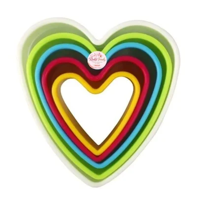 Rinkle Trendz Set of 5 Plastic Heart Shape Cutter, Random Colors, for Fondant, Cupcakes, Cakes and Biscuits